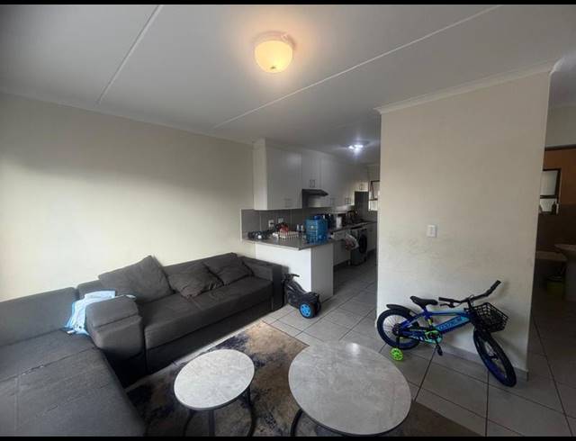 2 BEDROOM TOWNHOUSE FOR SALE IN CHANTELLE
